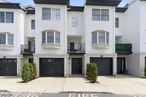 7 Harbor Front Ct. Unit C7 #C7 Unit C7