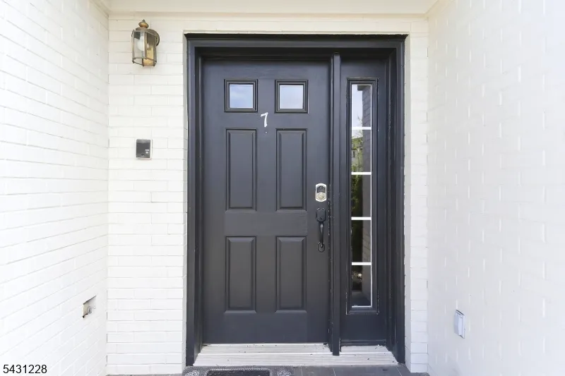 7 Harbor Front Ct. Unit C7 #C7 Unit C7 Elizabeth City, NJ 07206
