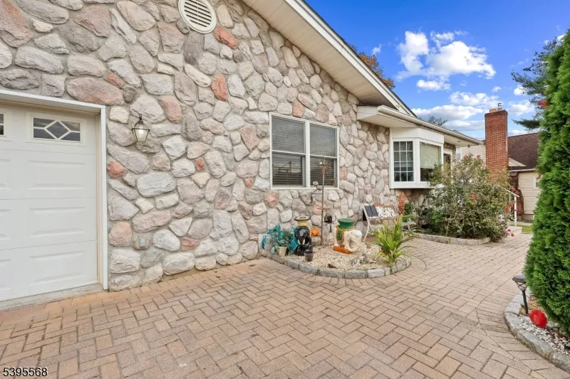 32 Ruby St Springfield, NJ 07081