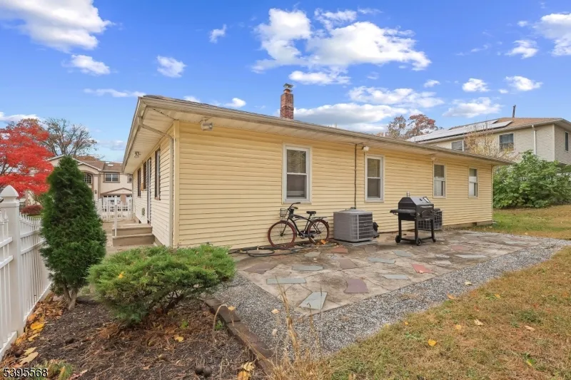 32 Ruby St Springfield, NJ 07081