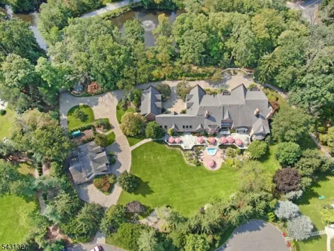 1055 High Mountain Rd