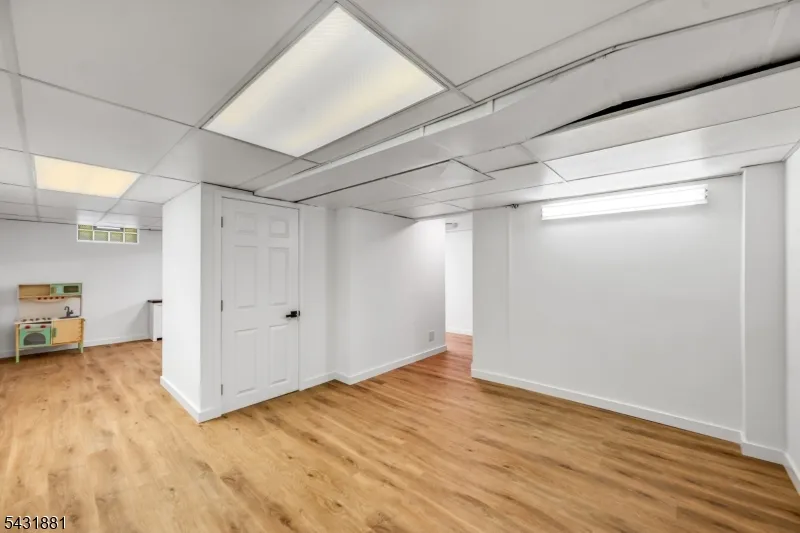 207 Degray St North Haledon, NJ 07508