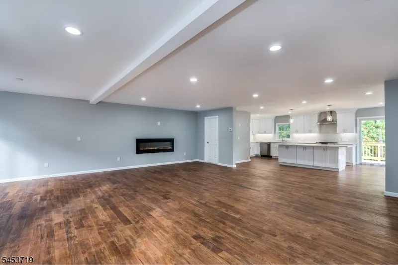 5 Stanley Way #5 Unit 5 Wanaque, NJ 07465