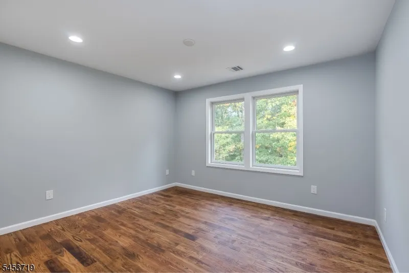 5 Stanley Way #5 Unit 5 Wanaque, NJ 07465