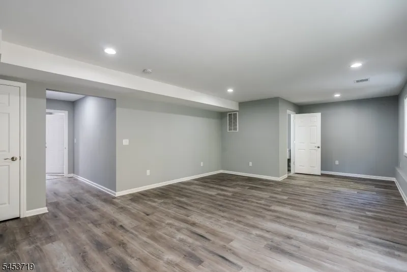 5 Stanley Way #5 Unit 5 Wanaque, NJ 07465
