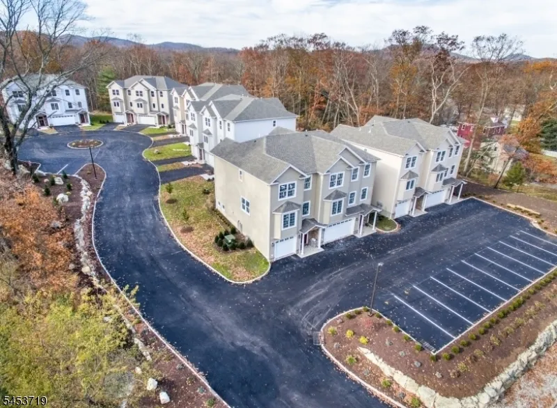 5 Stanley Way #5 Unit 5 Wanaque, NJ 07465