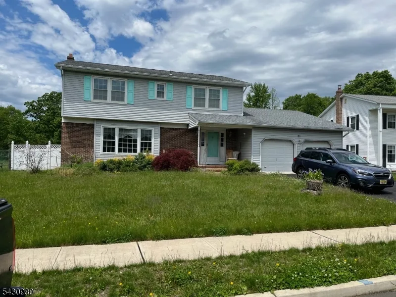 31 Junction Pond Ln South Brunswick, NJ 08852