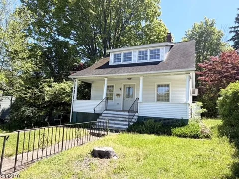 333 E Main St