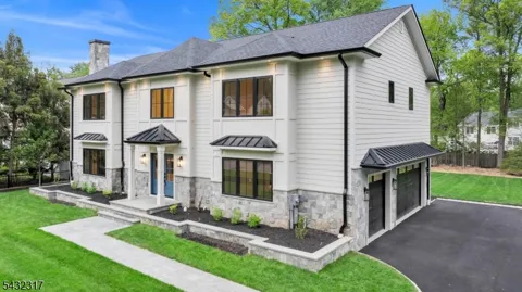 266 Brooklake Rd