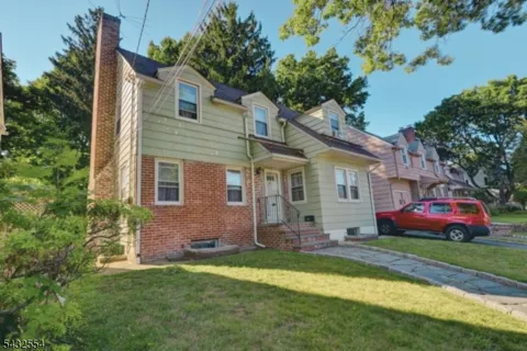35 Birch St