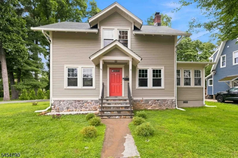 25 Rosedale Ave Morris Plains, NJ 07950