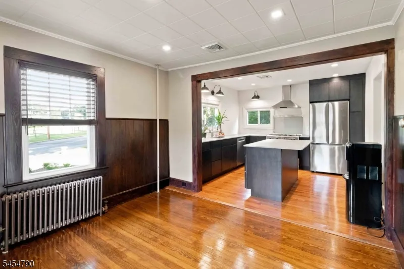 25 Rosedale Ave Morris Plains, NJ 07950