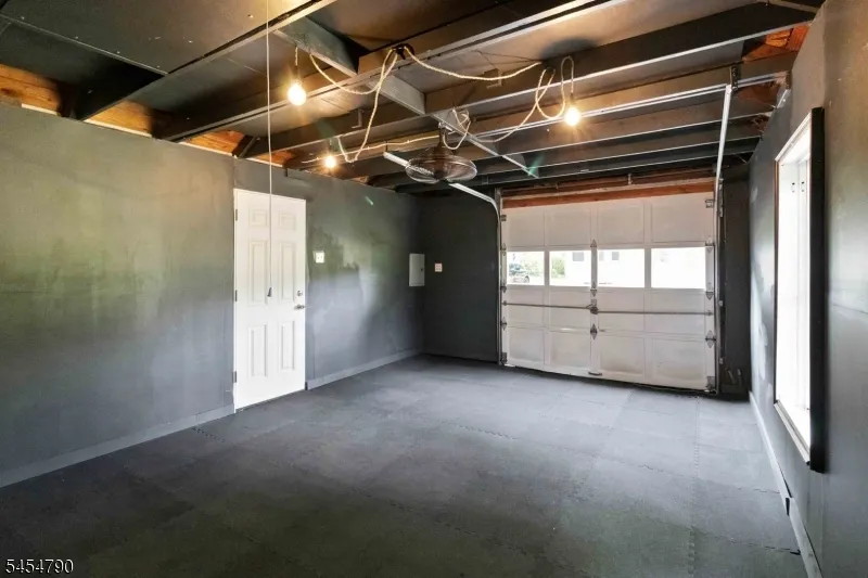 25 Rosedale Ave Morris Plains, NJ 07950