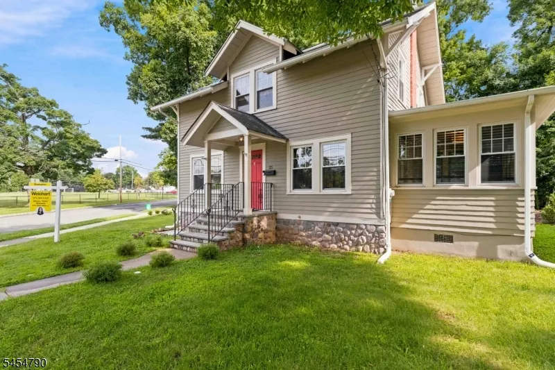 25 Rosedale Ave Morris Plains, NJ 07950