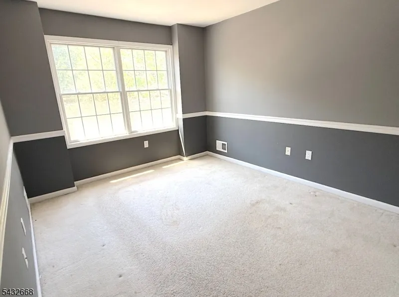 5 Magnolia Ln Cedar Grove, NJ 07009