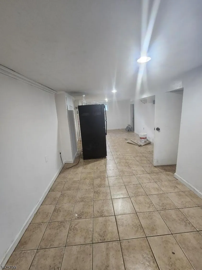 706 Keep St Linden City, NJ 07036