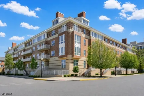 368 Rector St #414 Unit 414