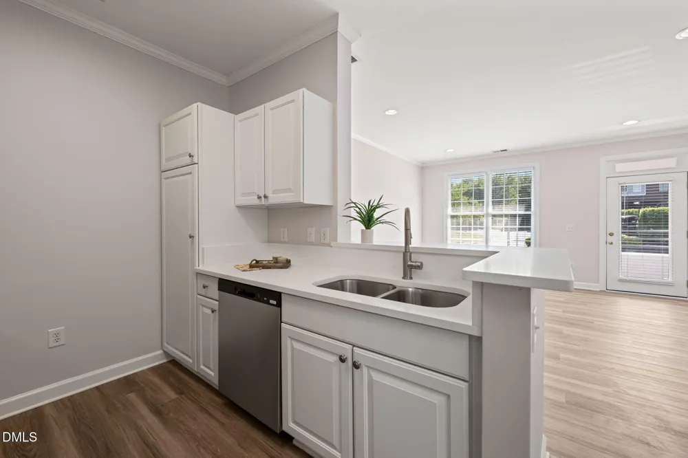 524 Aberdeen Drive #Apt 205 Chapel Hill, NC 27516