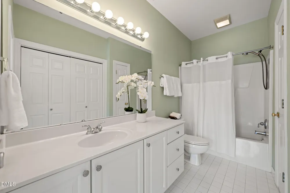 524 Aberdeen Drive #Apt 205 Chapel Hill, NC 27516
