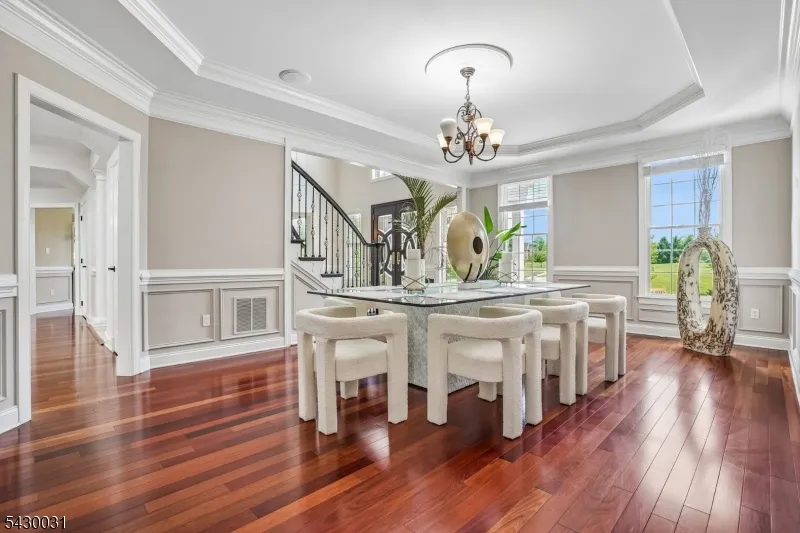 23 Balmoral Dr Alexandria, NJ 08867