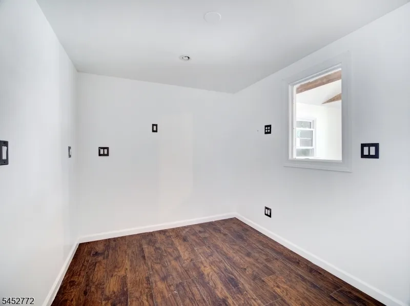 20 Watchung Pl Bloomfield, NJ 07003