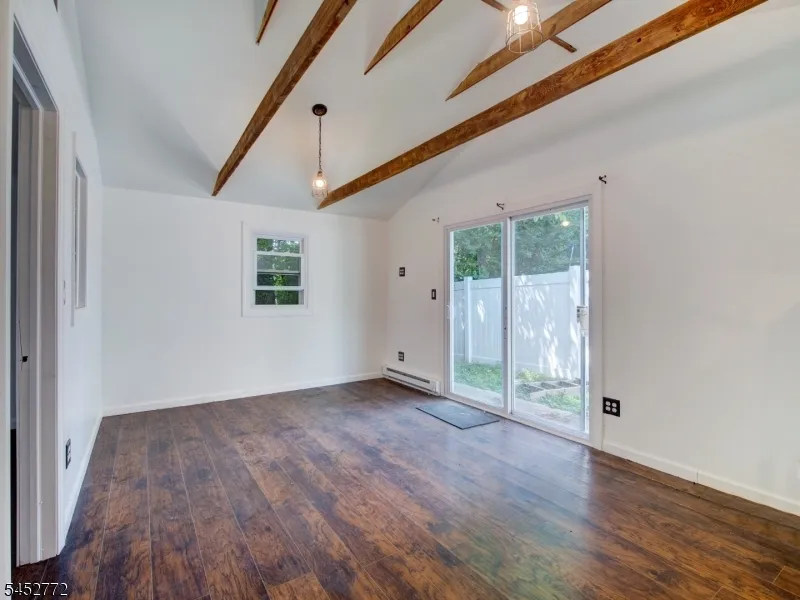 20 Watchung Pl Bloomfield, NJ 07003