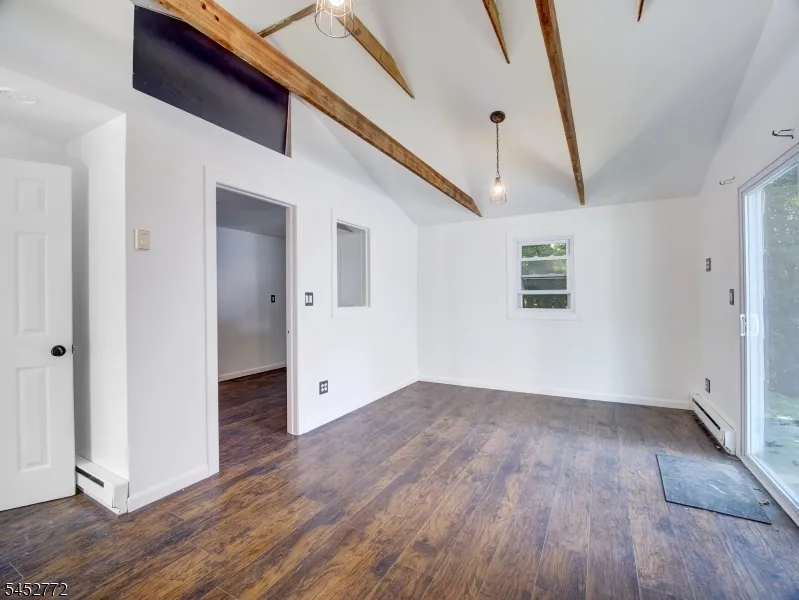 20 Watchung Pl Bloomfield, NJ 07003