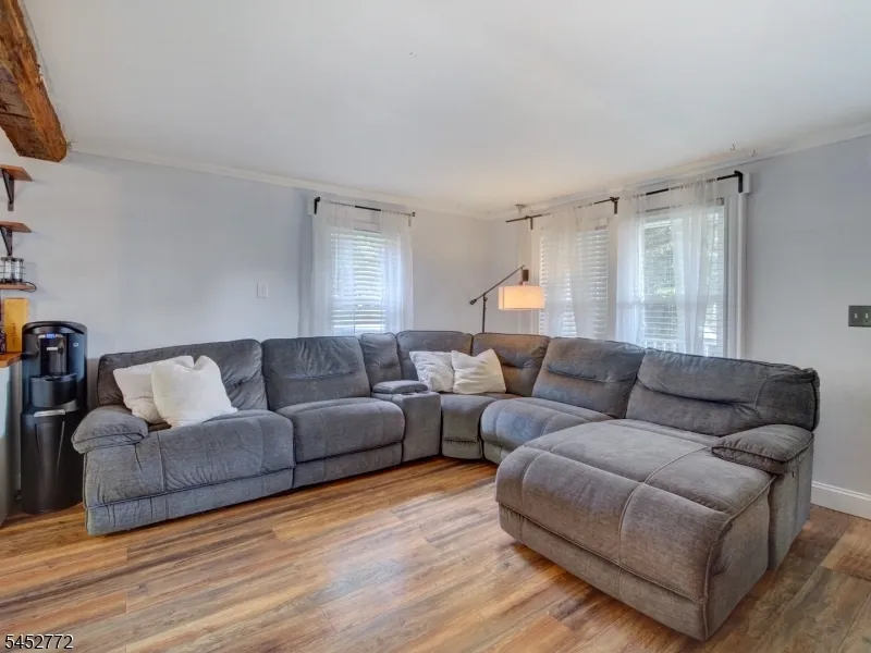20 Watchung Pl Bloomfield, NJ 07003