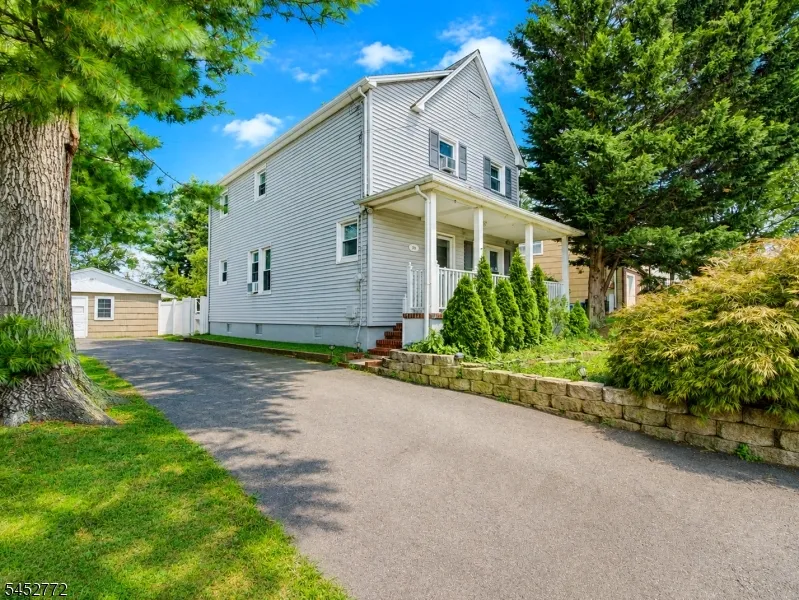 20 Watchung Pl Bloomfield, NJ 07003