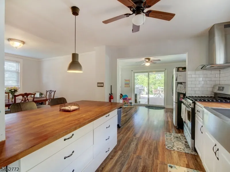 20 Watchung Pl Bloomfield, NJ 07003