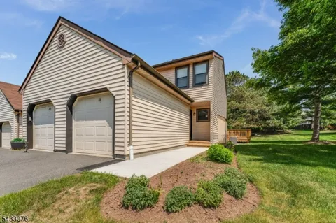 130 Locust Ct