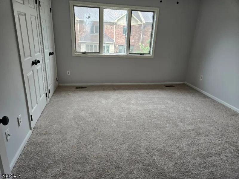 34 Mews Ln South Orange Village, NJ 07079