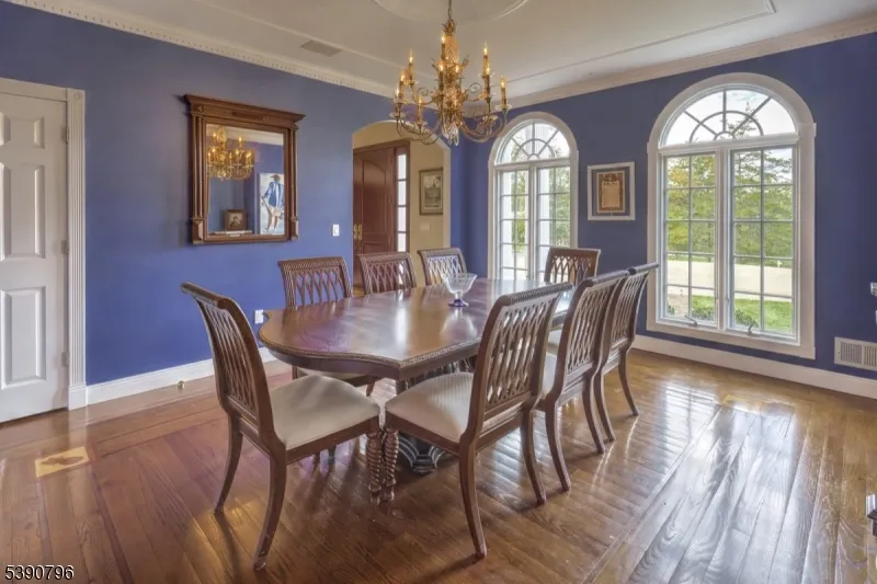 6 Wright Ln Mendham, NJ 07931