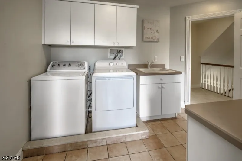 6 Wright Ln Mendham, NJ 07931
