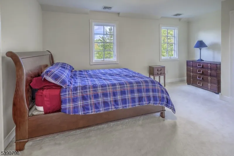6 Wright Ln Mendham, NJ 07931