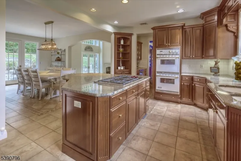 6 Wright Ln Mendham, NJ 07931