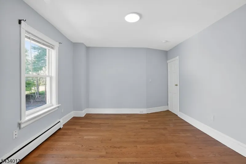 582 Roseberry St Phillipsburg Town, NJ 08865
