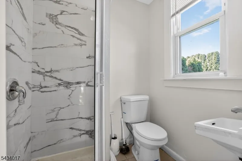 582 Roseberry St Phillipsburg Town, NJ 08865