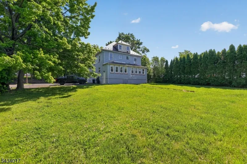 582 Roseberry St Phillipsburg Town, NJ 08865