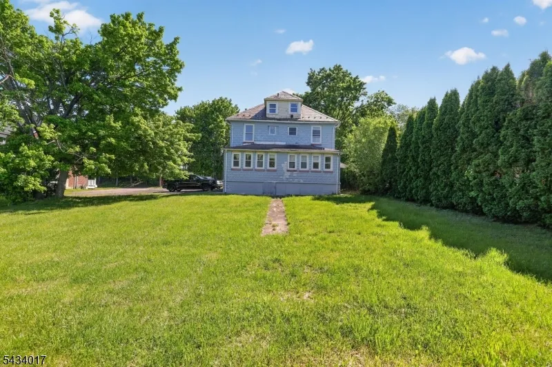 582 Roseberry St Phillipsburg Town, NJ 08865