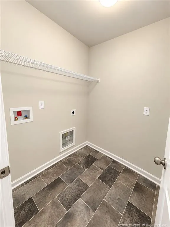 1069 Emerald Stone Loop Hope Mills, NC 28348