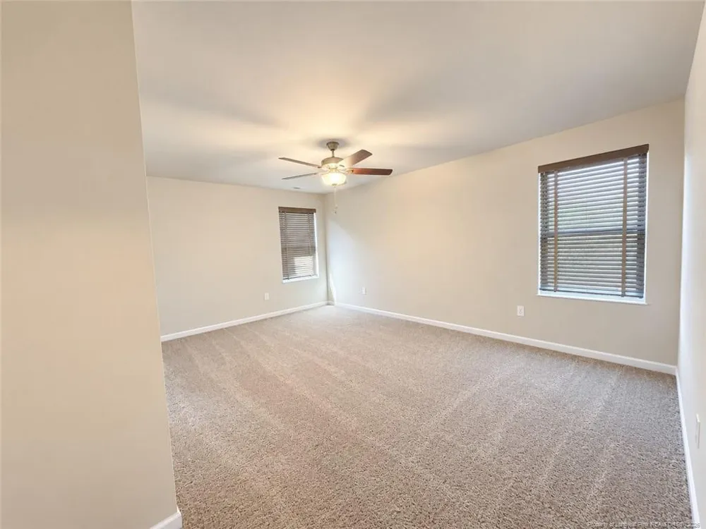 1069 Emerald Stone Loop Hope Mills, NC 28348
