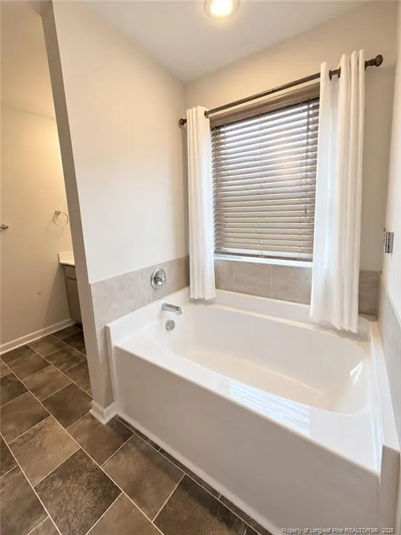1069 Emerald Stone Loop Hope Mills, NC 28348
