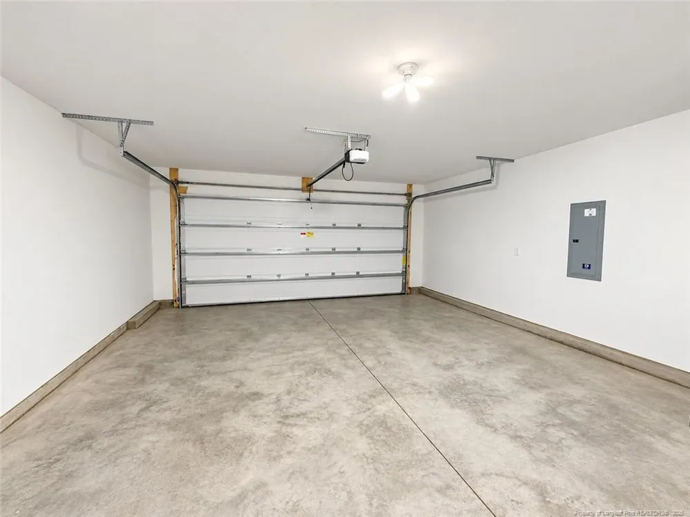 1069 Emerald Stone Loop Hope Mills, NC 28348