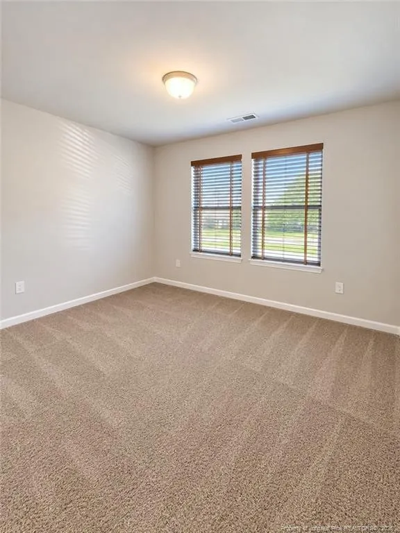1069 Emerald Stone Loop Hope Mills, NC 28348
