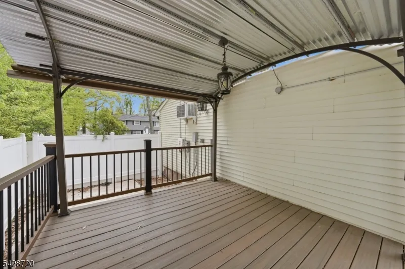 1351 Suwanee Dr North Brunswick, NJ 08902