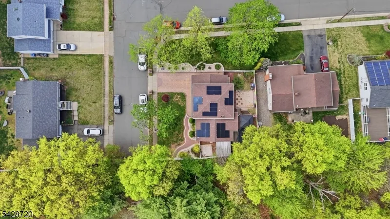 1351 Suwanee Dr North Brunswick, NJ 08902