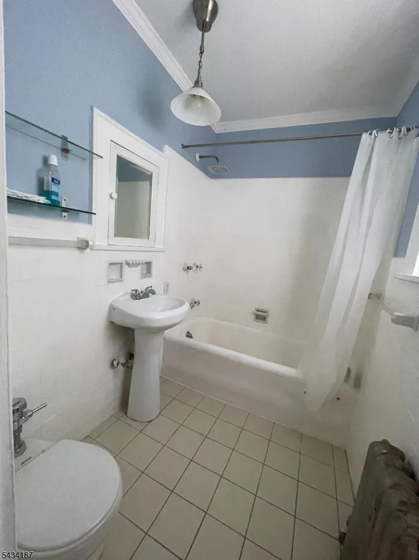 49 Park Ave #42 Unit 42 Bloomfield, NJ 07003