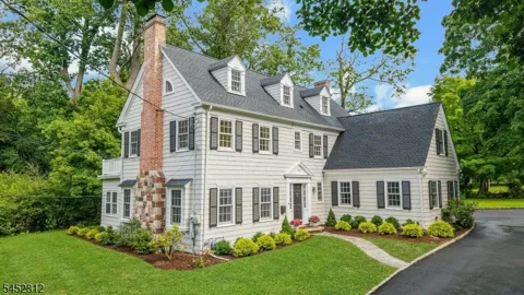 158 Bellevue Avenue
