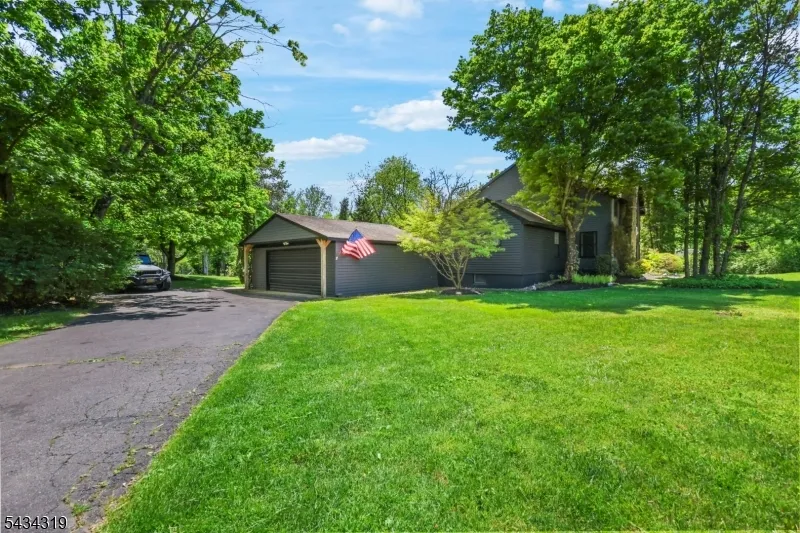 1404 State Route 57 Mansfield, NJ 07865